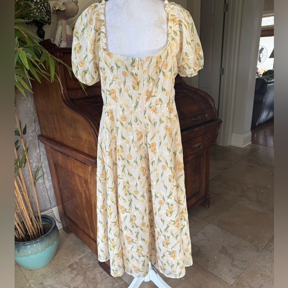 Windsor ladies puffy short sleeve maxi dress, padded bra under wire lined large - Picture 9 of 9